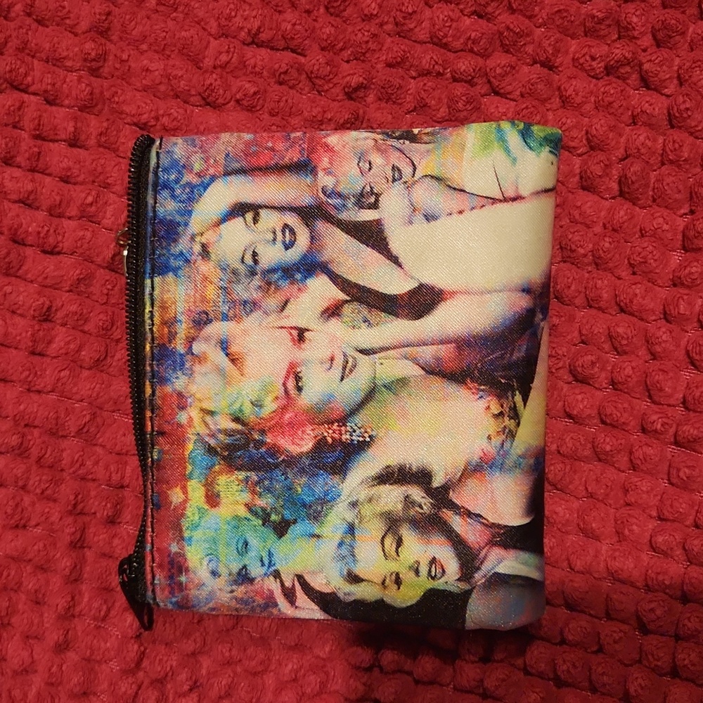Marilyn Monroe change purse